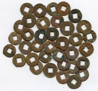 Lot of 36 various bronze ban-liang cash, Western Han, 200-100 BC, China