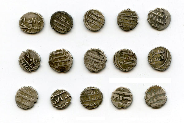 Lot of 15 nice silver dammas, late 900s CE, Habbarid Amirs of Sind
