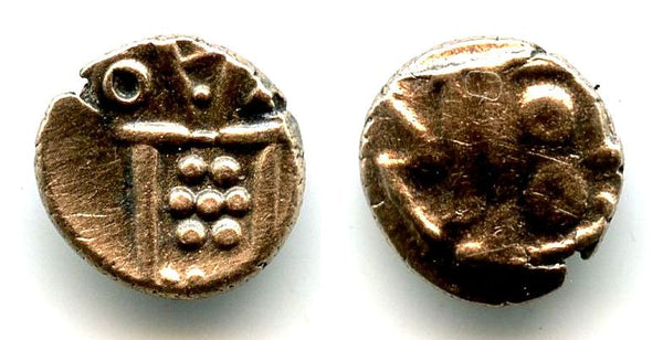 Rare gold Kali fanam minted by the British EIC company in Madras (?), ca.1639-late 1700's, India (Herrli #3.06)