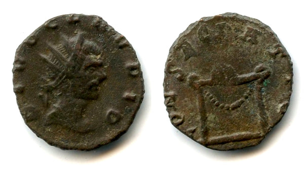 Antoninianus of Claudius II (268-270 AD), fire altar type, Gallic mint, Roman Empire
