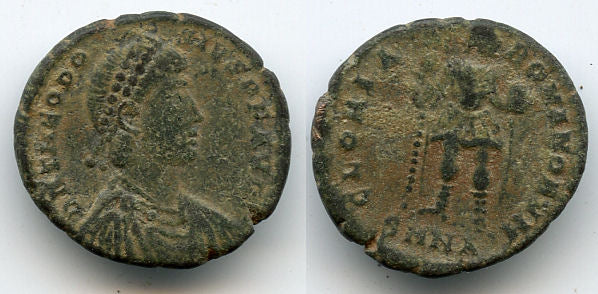 AE2 of Theodosius I (379-395 AD), Nicomedia mint, Roman Empire