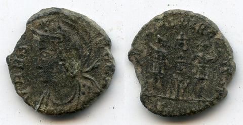 VRBS ROMA/GLORIA EXERCITVS AE3, c.330-35 CE, Constantinople, Roman Empire