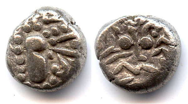 Nice silver drachm (c.1000-1200), Silharas of Khankan, Western India