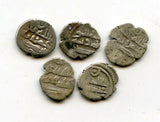 Lot of 5 various silver dammas, 854-900s CE, Habbarid Amirs of Sind
