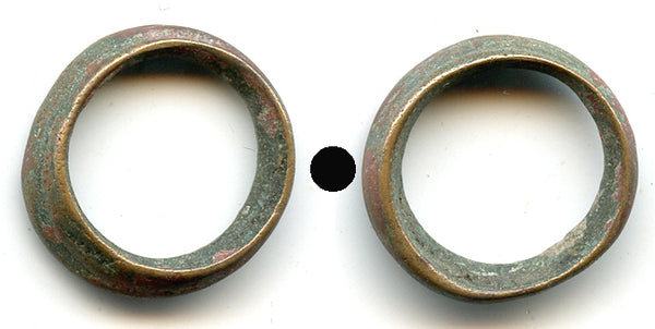 Authentic ancient Celtic ring money (18mm), Danube region, ca.800-100 BC