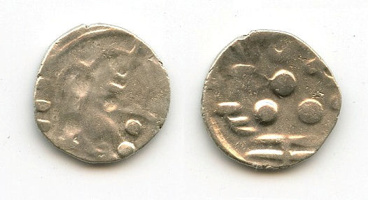 Nice silver damma, Chach of Alor in Sindh and Multan, c.675-700 AD (F/T #M20)