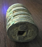 Large stack of 23 one-cash coins, Northern Song dynasty (960-1127 AD), China
