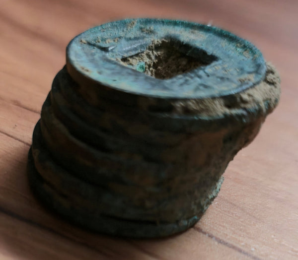 Stack of 10 earliest Junguo Wu Zhu coins, 118-113 BC, Western Han, China