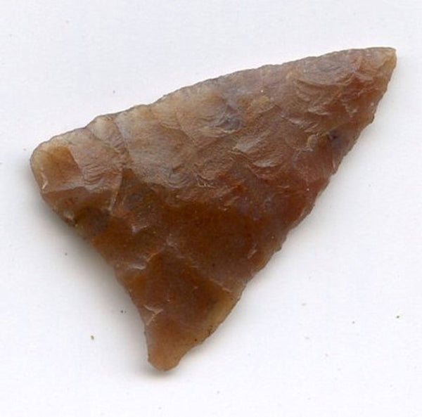 Agate shallow concave base triangle point, North Africa,  late Neolithic period, ca.3000 BC