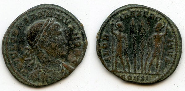 GLORIA EXERCITVS AE3 of Constantius II (337-361 CE), Constantinople, Roman Empire (RIC 82)