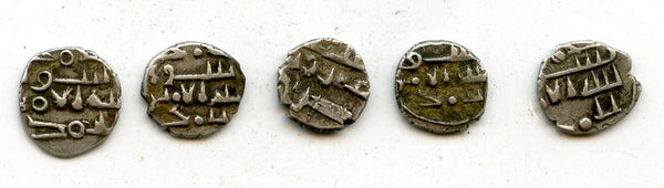 Lot of 5 nice silver dammas, late 900s CE, Habbarid Amirs of Sind