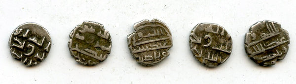 Lot of 5 nice silver dammas, late 900s CE, Habbarid Amirs of Sind