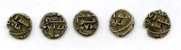 Lot of 5 nice silver dammas, late 900s CE, Habbarid Amirs of Sind