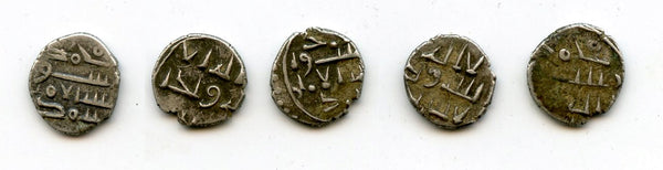 Lot of 5 nice silver dammas, late 900s CE, Habbarid Amirs of Sind