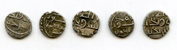 Lot of 5 nice silver dammas, late 900s CE, Habbarid Amirs of Sind
