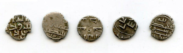 Lot of 5 nice silver dammas, late 900s CE, Habbarid Amirs of Sind