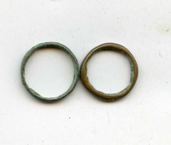 Lot of 2 authentic ancient Celtic ring money, Danube region, ca.800-500 BC