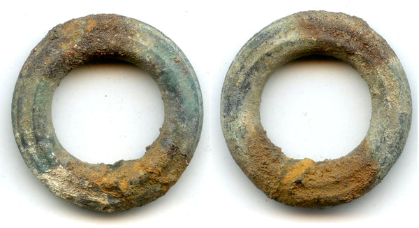 Scarcer ancient Celtic ring money w/groove, Danube region, c.500-100 BC