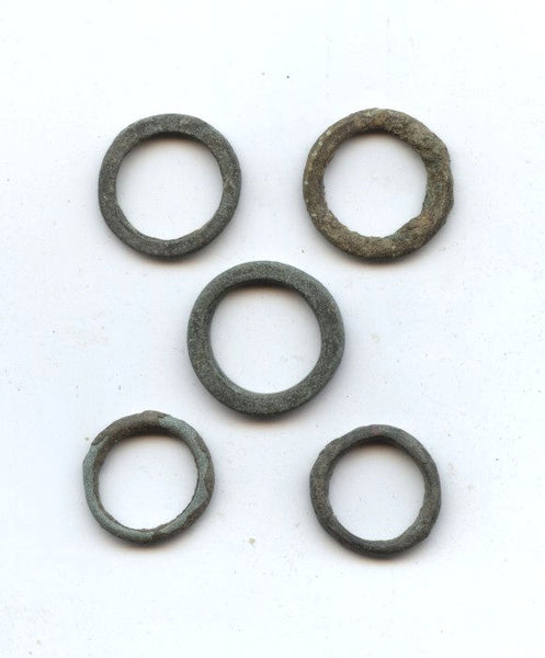 Lot of 5 ancient Celtic bronze ring money pieces from Hungary, ca.500-100 BC