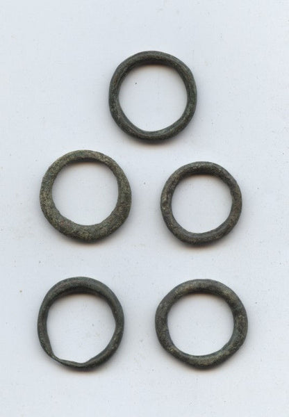 Lot of 5 ancient Celtic bronze ring money pieces from Hungary, ca.500-100 BC