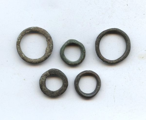 Lot of 5 ancient Celtic bronze ring money pieces from Hungary, ca.500-100 BC