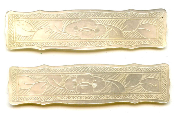 Rectangular mother-of-pearl gaming counter, S. China, 18th–early 20th century