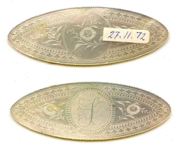 Large oval mother-of-pearl gaming counter, S. China, 18th–early 20th century