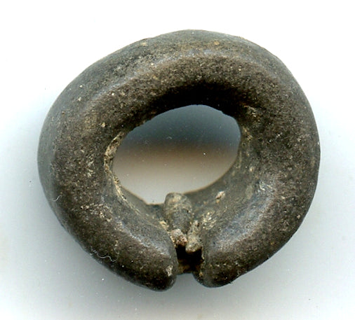 Scarce Mamuli coin (20mm, 11.24 g), Majapahit Empire, 1293-1522. Java, Indonesia