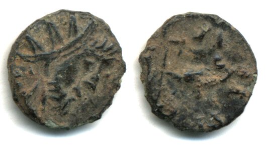 Crude barbarous antoninianus of Tetricus I (270-273 AD), sacrificial implements reverse