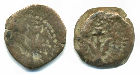 Scarce brokage of a prutah of Alexander Jannaeus (103-76 BC)