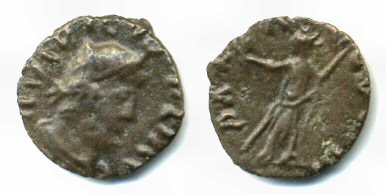 Ancient barbarous antoninianus of Tetricus (minted ca.270-280 AD), IMPICVS on obverse, rare PAX AVGVSTI type, hoard coin from France