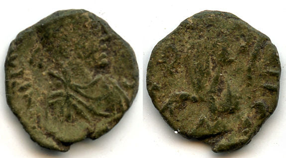 Rare AE4 of Valentinian III (425-455 AD), Rome mint, Roman Empire (RIC 2108)