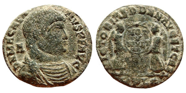 Rare centenionalis of Magnentius (350-353 AD), Lugdunum (Lyons) mint, Roman Empire