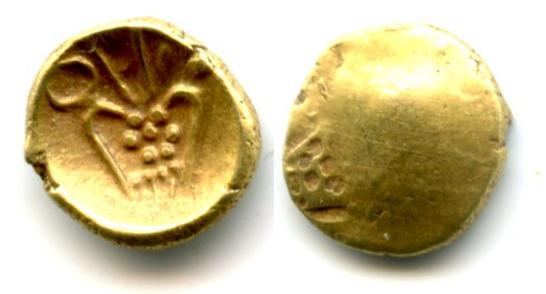 Rare gold Kali scyphate fanam minted from South-Eastern India, Dutch VOC or local issue, 17th-18th century, India (Herrli #3.07 var)