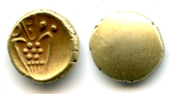 Rare gold Kali scyphate fanam minted from South-Eastern India, Dutch VOC or local issue, 17th-18th century, India (Herrli #3.07 var)