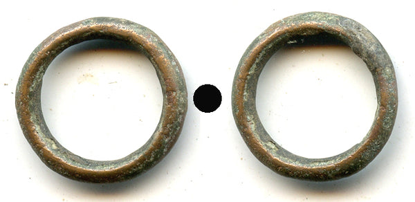 Authentic ancient Celtic bronze ring money AE17 from Hungary, ca.800-500 BC