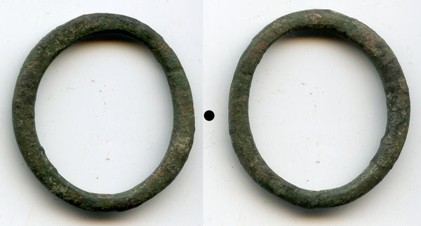 Large (32mm) ancient Celtic ring money, ca. 800-500 BC, Hungary