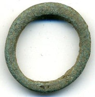Excellent bronze ancient Celtic ring money, ca. 800-500 BC - Hungarian find. Smaller piece (19mm, 1.7 grams).